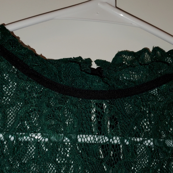 Lace blouse - Picture 6 of 9